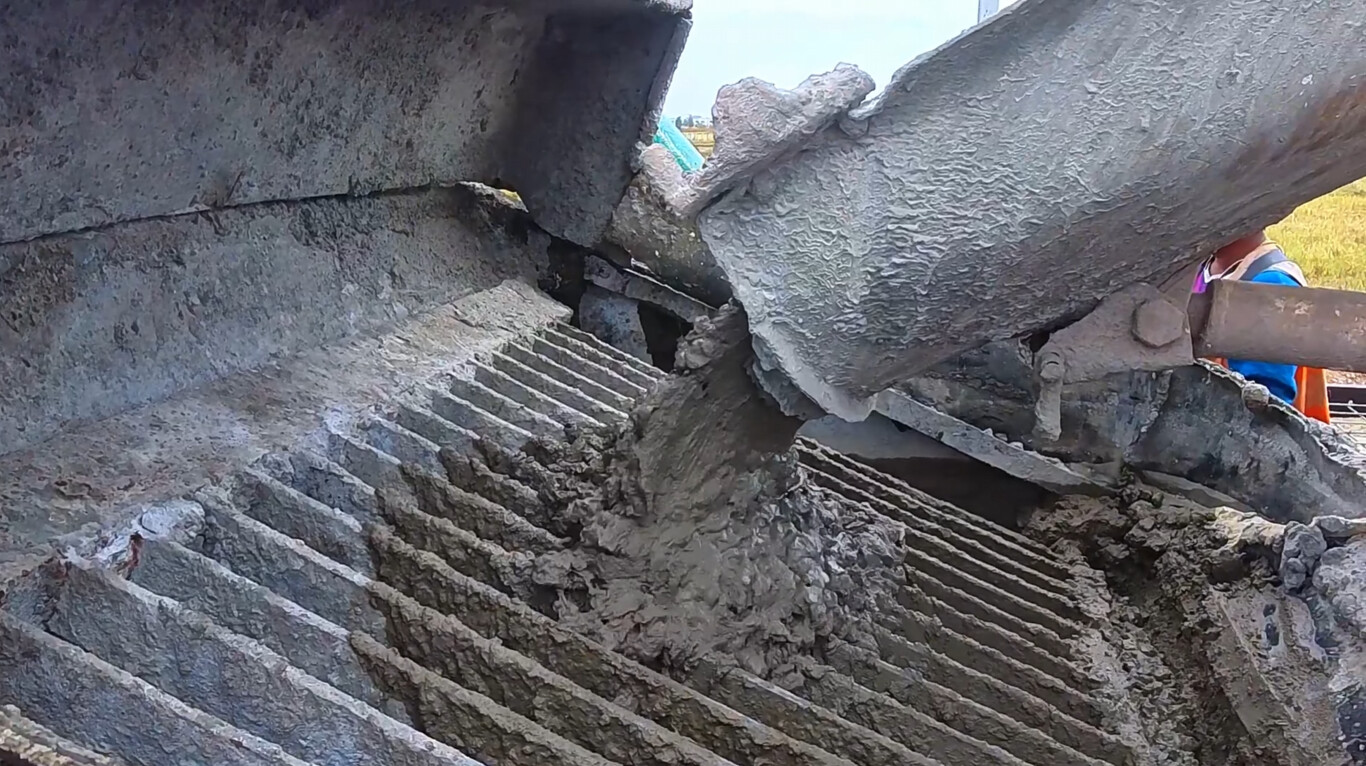 Concrete foundation and footing installation in Cathedral, CA